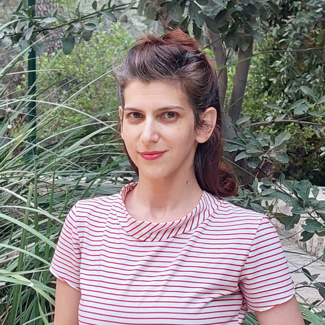 Portrait photo of Noa Miro