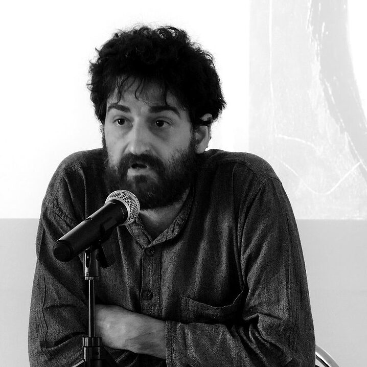 Portrait photo of Dr. Enrico Lucca