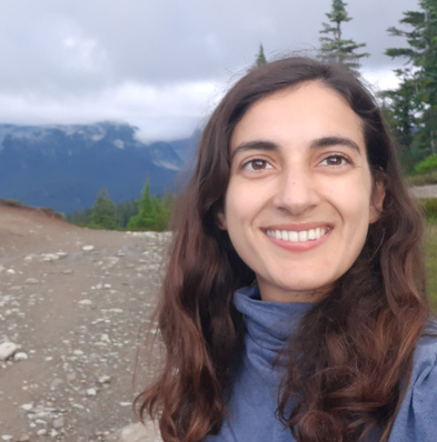 Portrait photo of Tamar Ben-Schlomo